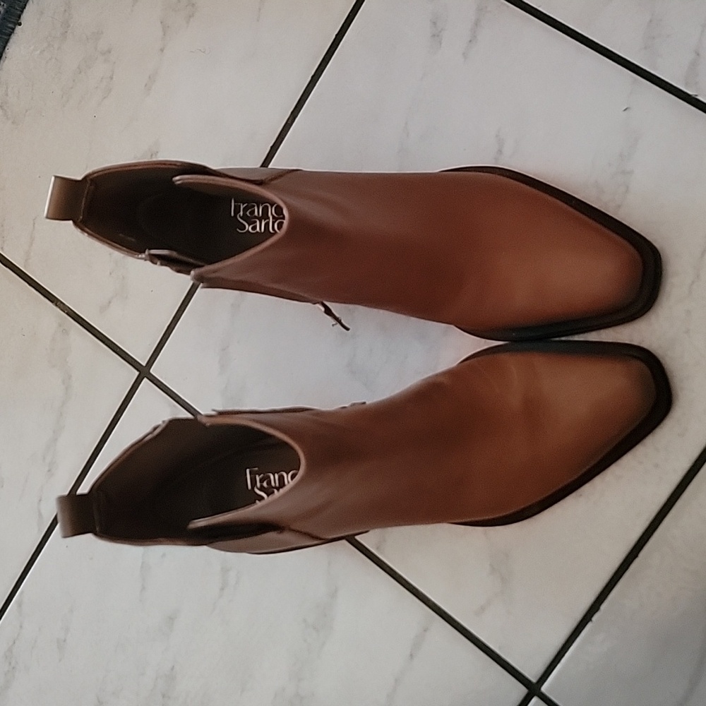 FRANCO SARTO ANKLE BOOTS